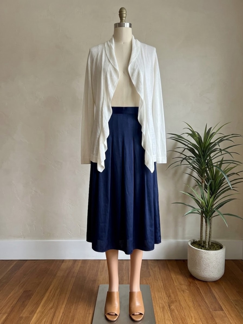 Jones New York White Ruffle-Front Cardigan